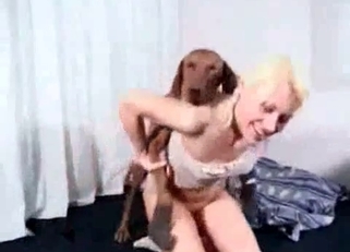 Bleached teen impaled in doggy style pose
