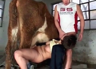 Busty babe and her lovely farm animal