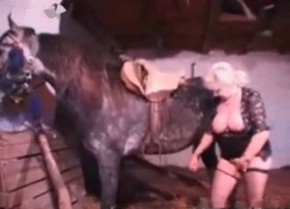 Blonde hottie sucked her trained stallion